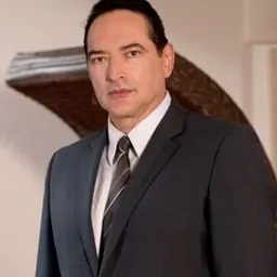 Portrait of Roberto Ballesteros