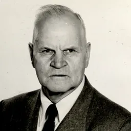 Portrait of Charlie Redd