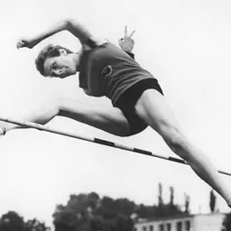 Portrait of Doris Langer