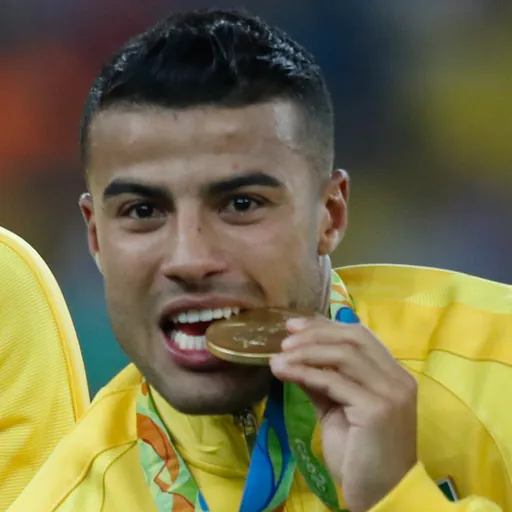Portrait of Rafinha
