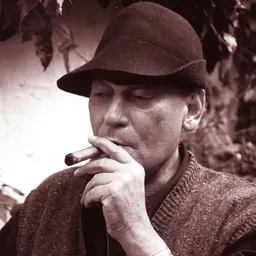 Portrait of Ángel Loochkartt