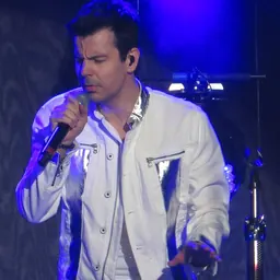 Portrait of Jordan Knight