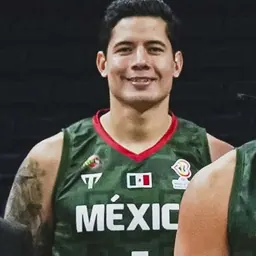Portrait of Irwin Ávalos
