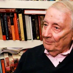 Portrait of Roderick MacFarquhar