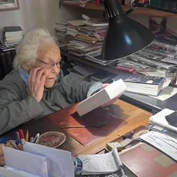 Portrait of Frida Vogels