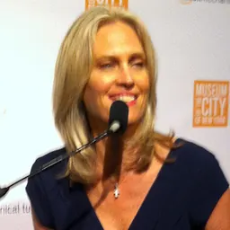 Portrait of Sharon Middendorf