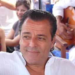 Portrait of Chico Bouchikhi