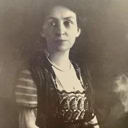 Portrait of Cora Lily Woodard Aycock