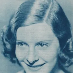 Portrait of Micheline Cheirel