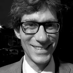 Portrait of Frank Vignola