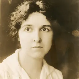 Portrait of Genevieve Hamper