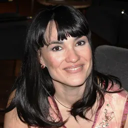 Portrait of Irene Villa