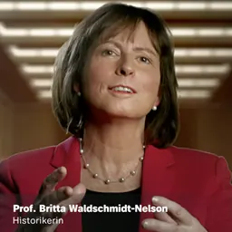 Portrait of Britta Waldschmidt-Nelson