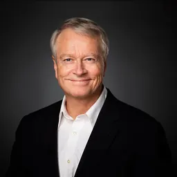 Portrait of Steve McIntosh