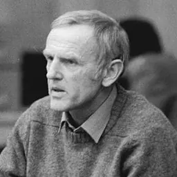 Portrait of Günter de Bruyn