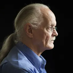 Portrait of Robert Meyer