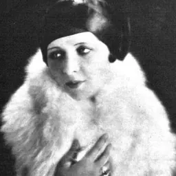 Portrait of Carmen Larrabeiti