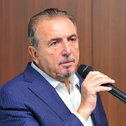 Portrait of Andrea Boragno