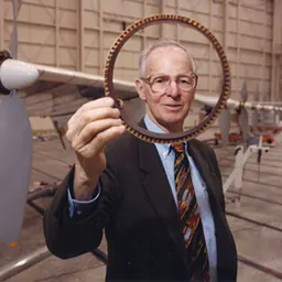 Portrait of Paul MacCready