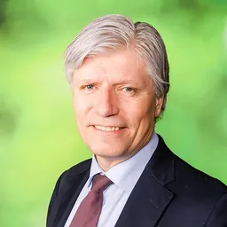 Portrait of Ola Elvestuen