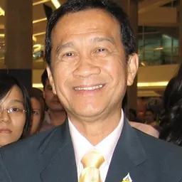 Portrait of Setha Sirachaya