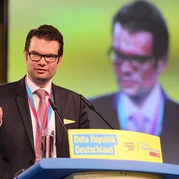 Portrait of Marco Buschmann