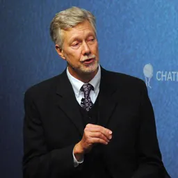 Portrait of Kevin Bales