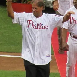 Portrait of Darren Daulton