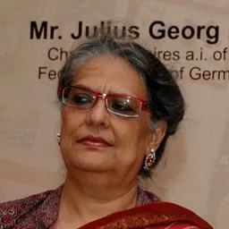 Portrait of Geeta Kapur