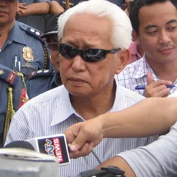 Portrait of Alfredo Lim