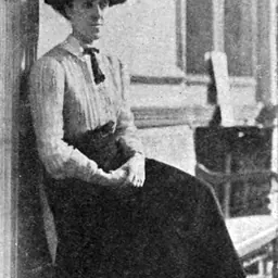Portrait of Dorothy Greenhough-Smith