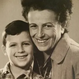 Portrait of Gurit Kadman
