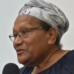 Portrait of Déwé Gorodey