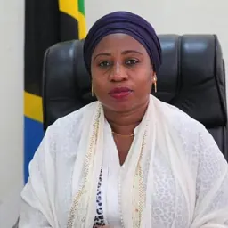 Portrait of Ummy Mwalimu