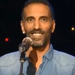 Portrait of Yossi Zabari