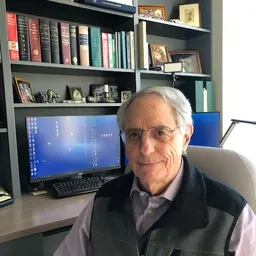 Portrait of Craig Burr
