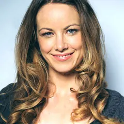 Portrait of Sarah Lynn Dawson