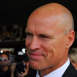 Portrait of Mark Messier