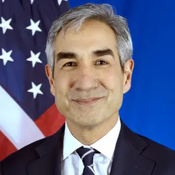 Portrait of Bijan Sabet