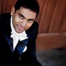 Portrait of Harish Shankar