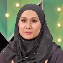 Portrait of Amy Mastura