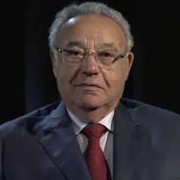 Portrait of João Cravinho