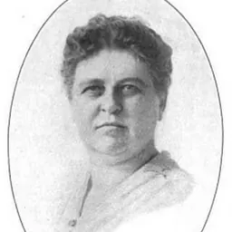 Portrait of Georgia Emery