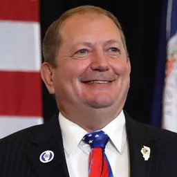 Portrait of Tom Weber
