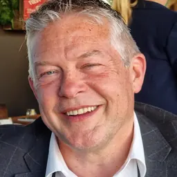 Portrait of Ryan Smith