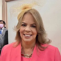 Portrait of Evelyn Wever-Croes