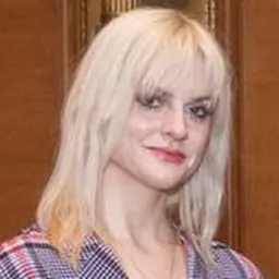 Portrait of Jessica Howard