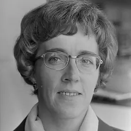 Portrait of Annie Krouwel-Vlam