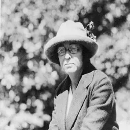Portrait of Helen Heffron Roberts