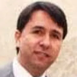Portrait of Daniel Chavez Moran